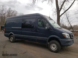 2017 Mercedes-Benz Sprinter Crew Van with VIN WD4FE8CD8HP574993, listed as a Copart auction lot 51812725 with 123,499 mi miles and Salvage Title. Bid and sale history available at carsss.com. Image 4.