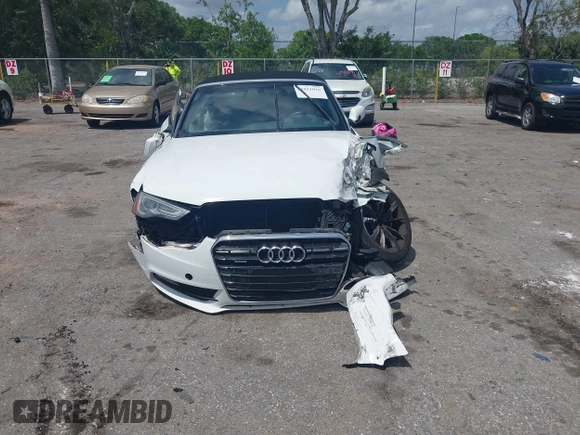 2013 Audi A5 Premium Plus z VIN WAULFAFH0DN013058, wystawiony jako IAAI lot #41951016 z przebiegiem 106 763 mil mil oraz . Historia ofert i sprzedaży dostępna na DreamBid. Obrazek 12.