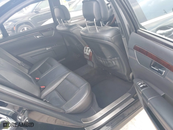 2013 Mercedes-Benz S-Class S 63 AMG with VIN WDDNG7EB1DA504597, listed as a IAAI auction lot 41505669 with 123,429 mi miles. Bid and sale history available at carsss.com. Image 8.