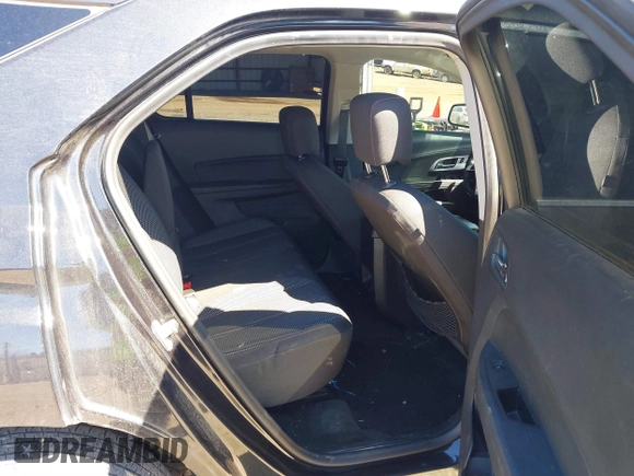 2015 Chevrolet Equinox LT with VIN 2GNALBEK9F6299674, listed as a IAAI auction lot 41811130 with 197,441 mi miles. Bid and sale history available at carsss.com. Image 8.