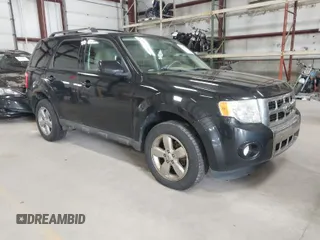 2011 Ford Escape Limited with VIN 1FMCU0EG0BKB30015, listed as a IAAI auction lot 41987953 with 203,057 mi miles. Bid and sale history available at carsss.com. Image 1.