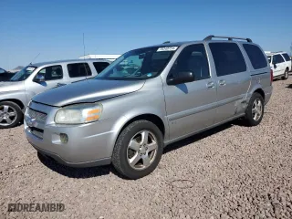 2008 Chevrolet Uplander LT w/1LT with VIN 1GNDV33148D180345, listed as a Copart auction lot 70340724 with 158,298 mi miles and Salvage Title. Bid and sale history available at carsss.com. Image 1.