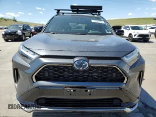 2024 Toyota RAV4 XSE with VIN JTMFB3FV7RD185694, listed as a Copart auction lot 57692835 with 11,900 mi miles and Salvage title. Bid and sale history available at DreamBid. Image 5.
