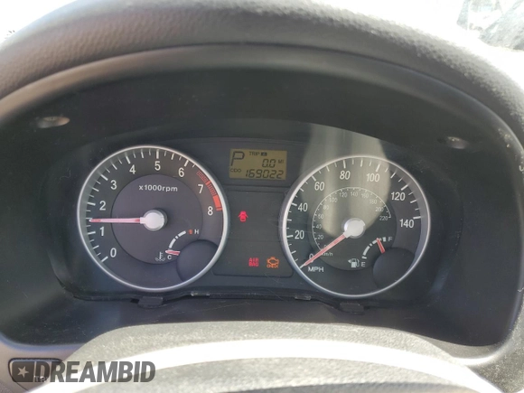 2007 Hyundai Accent SE z VIN KMHCN36C47U027122, wystawiony jako Copart lot #52224605 z przebiegiem 169 022 mil mil oraz Szkoda całkowita • Salvage title. Historia ofert i sprzedaży dostępna na DreamBid. Obrazek 9.