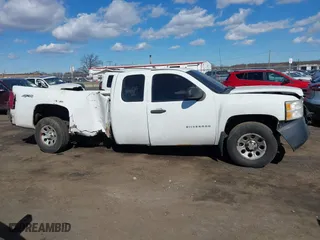 2011 Chevrolet Silverado 1500 Work Truck with VIN 1GCRKPE03BZ421275, listed as a IAAI auction lot 41688168 with 68,289 mi miles. Bid and sale history available at carsss.com. Image 13.