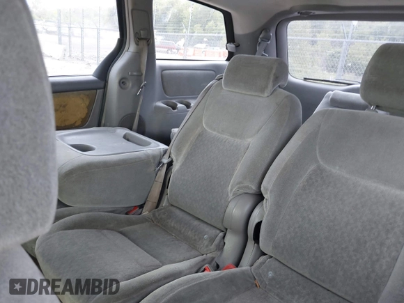 2005 Toyota Sienna CE z VIN 5TDZA23C05S291299, wystawiony jako IAAI lot #42283495 z przebiegiem 229 275 mil mil oraz . Historia ofert i sprzedaży dostępna na DreamBid. Obrazek 8.