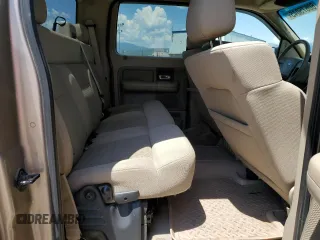 2004 Ford F-150 XLT с VIN 1FTPW14514KD41801, выставлен на аукционе Copart как лот 60675045 с пробегом 203 231 миль миль и Списание • Salvage title. История ставок и продаж доступна на DreamBid. Изображение 10.
