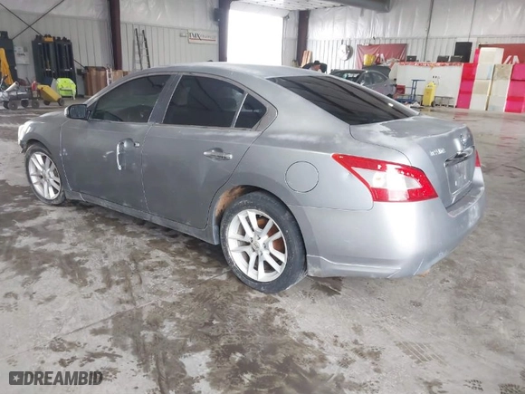 2009 Nissan Maxima 3.5 SV w/Sport Pkg with VIN 1N4AA51E69C843002, listed as a IAAI auction lot 41506031 with 215,013 mi miles. Bid and sale history available at carsss.com. Image 3.