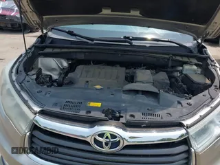 2015 Toyota Highlander Limited with VIN 5TDDKRFH0FS097834, listed as a IAAI auction lot 42401273 with 176,574 mi miles and . Bid and sale history available at DreamBid. Image 10.