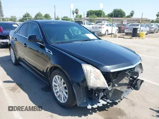 2011 Cadillac CTS z VIN 1G6DA5EY3B0161538, wystawiony jako IAAI lot #42371832 z przebiegiem 155 831 mil mil oraz . Historia ofert i sprzedaży dostępna na DreamBid. Obrazek 1.
