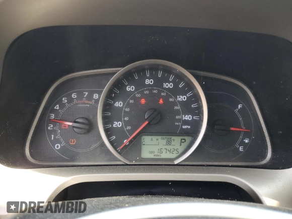 2013 Toyota RAV4 LE with VIN 2T3BFREV1DW064033, listed as a Copart auction lot 58982715 with 167,425 mi miles and Salvage title. Bid and sale history available at DreamBid. Image 9.