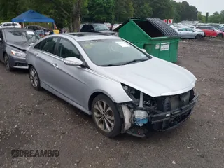 2014 Hyundai Sonata Limited z VIN 5NPEC4AC5EH922836, wystawiony jako IAAI lot #42482157 z przebiegiem 137 339 mil mil oraz . Historia ofert i sprzedaży dostępna na DreamBid. Obrazek 1.