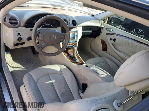 2009 Mercedes-Benz CLK 3.5L with VIN WDBTJ56H39F269364, listed as a Copart auction lot 48144745 with 99,139 mi miles and Salvage Title. Bid and sale history available at carsss.com. Image 8.