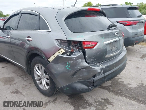 2013 Infiniti FX with VIN JN8CS1MW1DM172570, listed as a IAAI auction lot 42315764 with 135,048 mi miles and . Bid and sale history available at DreamBid. Image 6.