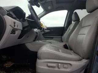 2022 Honda Pilot Touring 7-Passenger z VIN 5FNYF5H63NB015091, wystawiony jako Copart lot #56323725 z przebiegiem 28 614 mil mil oraz Szkoda całkowita • Salvage title. Historia ofert i sprzedaży dostępna na DreamBid. Obrazek 7.