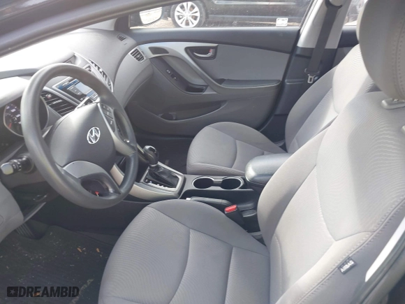 2016 Hyundai Elantra SE with VIN 5NPDH4AE3GH692568, listed as a IAAI auction lot 41110580 with 35,103 mi miles. Bid and sale history available at carsss.com. Image 20.