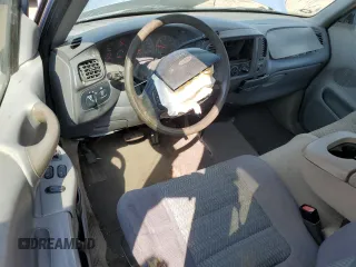 1998 Ford F-250 с VIN 1FTPX28L6WKB05420, выставлен на аукционе Copart как лот 72421204 с пробегом 166 399 миль миль и Списание • Salvage title. История ставок и продаж доступна на DreamBid. Изображение 8.