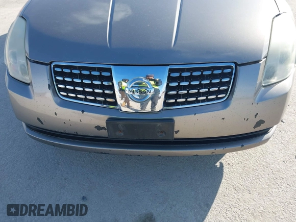 2006 Nissan Maxima 3.5 SL with VIN 1N4BA41E86C843190, listed as a IAAI auction lot 41485367 with 215,730 mi miles. Bid and sale history available at carsss.com. Image 6.
