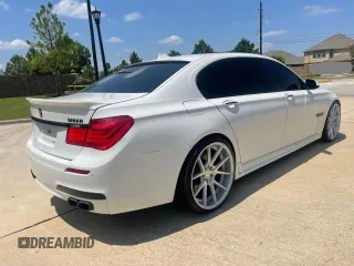 2010 BMW 7 Series 750Li with VIN WBAKB8C58ACY64395, listed as a Copart auction lot 76207074 with 137,375 mi miles and Salvage title. Bid and sale history available at DreamBid. Image 4.