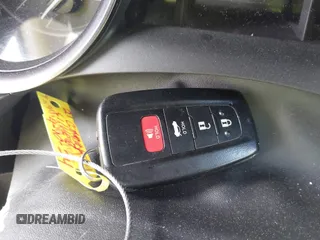 2021 Toyota Camry SE Nightshade with VIN 4T1T11AK3MU542610, listed as a IAAI auction lot 39350024 with 71,086 mi miles and . Bid and sale history available at DreamBid. Image 11.