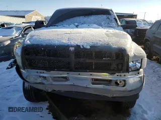 2002 Dodge 2500 z VIN 3B7KF23C42M275654, wystawiony jako Copart lot #42390515 z przebiegiem 196 718 mil mil oraz Szkoda całkowita • Salvage title. Historia ofert i sprzedaży dostępna na DreamBid. Obrazek 5.
