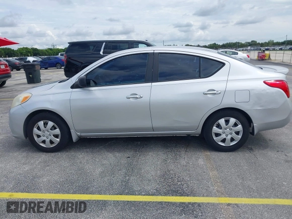2013 Nissan Versa SV with VIN 3N1CN7AP5DL819164, listed as a IAAI auction lot 42731285 with 155,858 mi miles and . Bid and sale history available at DreamBid. Image 6.