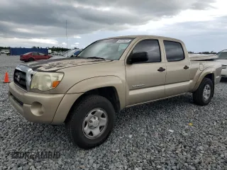2005 Toyota Tacoma PreRunner with VIN 5TEKU72N35Z031555, listed as a Copart auction lot 63295825 with 140,031 mi miles and Salvage title. Bid and sale history available at DreamBid. Image 1.