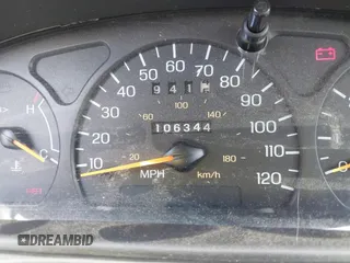 1997 Mercury Sable LS z VIN 1MELM53S5VA661602, wystawiony jako IAAI lot #42210072 z przebiegiem 106 344 mil mil oraz . Historia ofert i sprzedaży dostępna na DreamBid. Obrazek 7.