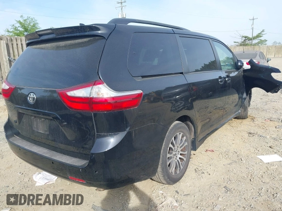2018 Toyota Sienna XLE Auto Access Seat with VIN 5TDYZ3DC1JS953619, listed as a IAAI auction lot 42079751 with 133,189 mi miles and . Bid and sale history available at DreamBid. Image 4.