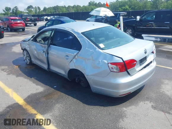 2013 Volkswagen Jetta SE с VIN 3VWDX7AJXDM455340, выставлен на аукционе IAAI как лот 42198360 с пробегом 31 024 миль миль и . История ставок и продаж доступна на DreamBid. Изображение 3.