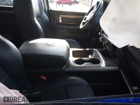 2016 Ram 1500 Sport z VIN 1C6RR7MT9GS167733, wystawiony jako IAAI lot #42547123 z przebiegiem 142 662 mil mil oraz . Historia ofert i sprzedaży dostępna na DreamBid. Obrazek 5.