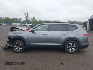 2024 Volkswagen Atlas SE with VIN 1V2LR2CA8RC514627, listed as a IAAI auction lot 42314638 with 18,722 mi miles and . Bid and sale history available at DreamBid. Image 15.