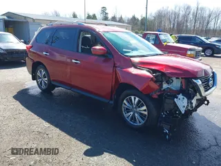 2020 Nissan Pathfinder SV with VIN 5N1DR2BM2LC633066, listed as a IAAI auction lot 41738292 with 63,041 mi miles. Bid and sale history available at carsss.com. Image 1.