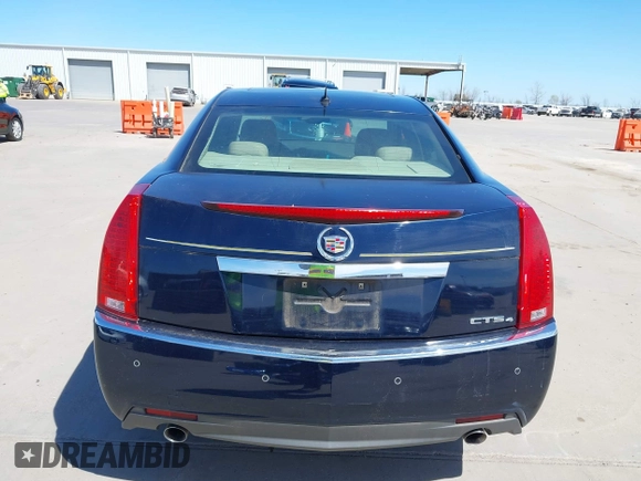 2008 Cadillac CTS AWD z VIN 1G6DH577980158801, wystawiony jako IAAI lot #41805061 z przebiegiem 99 579 mil mil oraz . Historia ofert i sprzedaży dostępna na DreamBid. Obrazek 17.