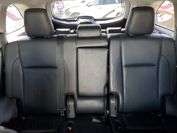 2019 Toyota Highlander SE z VIN 5TDJZRFH3KS943706, wystawiony jako Copart lot #51982925 z przebiegiem 62 596 mil mil oraz Szkoda całkowita • Salvage title. Historia ofert i sprzedaży dostępna na DreamBid. Obrazek 10.