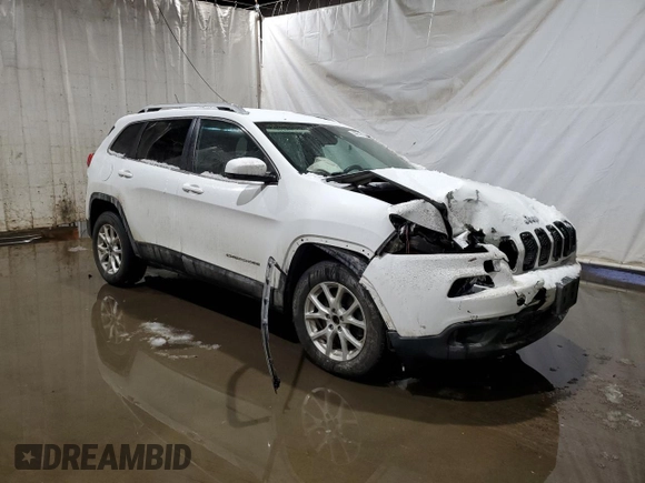 2015 Jeep Cherokee Latitude with VIN 1C4PJMCB8FW515186, listed as a Copart auction lot 44016125 with 165,357 mi miles and Non Repairable. Bid and sale history available at carsss.com. Image 4.