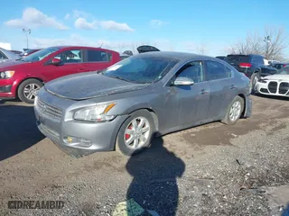 2009 Nissan Maxima 3.5 S with VIN 1N4AA51E59C819080, listed as a IAAI auction lot 41220175 with 239,633 mi miles. Bid and sale history available at carsss.com. Image 2.