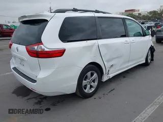 2020 Toyota Sienna LE Auto Access Seat с VIN 5TDKZ3DC0LS044909, выставлен на аукционе IAAI как лот 42289084 с пробегом 71 090 миль миль и . История ставок и продаж доступна на DreamBid. Изображение 4.