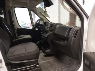 2022 Ram ProMaster Cargo with VIN 3C6MRVJG5NE120608, listed as a IAAI auction lot 41583783 with 17,630 mi miles and . Bid and sale history available at DreamBid. Image 5.