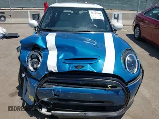 2023 MINI Hardtop Cooper SE with VIN WMW13DJ07P2S73739, listed as a IAAI auction lot 42542088 with 16,344 mi miles and . Bid and sale history available at DreamBid. Image 12.