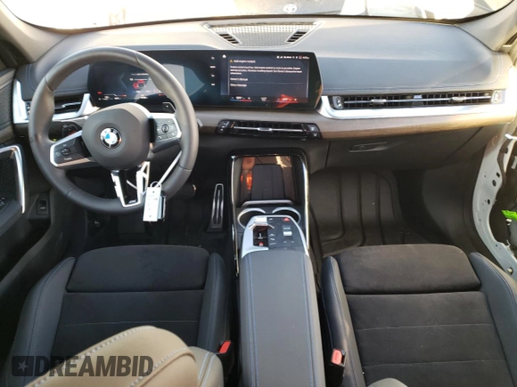 2023 BMW X1 xDrive28i with VIN WBX73EF07P5V96184, listed as a Copart auction lot 42447253 with 1,685 mi miles. Bid and sale history available at carsss.com. Image 8.