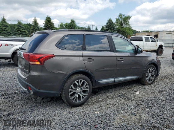 2016 Mitsubishi Outlander SE with VIN JA4AZ3A37GZ057641, listed as a Copart auction lot 61936725 with 170,953 mi miles and Clean title. Bid and sale history available at DreamBid. Image 3.