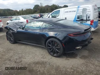 2017 Aston Martin DB11 z VIN SCFRMFAV5HGL02557, wystawiony jako Copart lot #74946544 z przebiegiem Nie podano mil oraz Szkody całkowita. Historia ofert i sprzedaży dostępna na DreamBid. Obrazek 2.