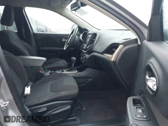 2016 Jeep Cherokee Latitude with VIN 1C4PJLCB7GW273440, listed as a IAAI auction lot 41452456 with 106,048 mi miles. Bid and sale history available at carsss.com. Image 5.