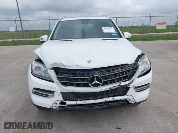 2015 Mercedes-Benz M 350 with VIN 4JGDA5JBXFA528171, listed as a IAAI auction lot 41931784 with 92,163 mi miles and . Bid and sale history available at DreamBid. Image 6.
