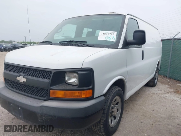 2009 Chevrolet Express Cargo z VIN 1GCFG15X091101256, wystawiony jako IAAI lot #41876722 z przebiegiem 205 406 mil mil oraz . Historia ofert i sprzedaży dostępna na DreamBid. Obrazek 2.