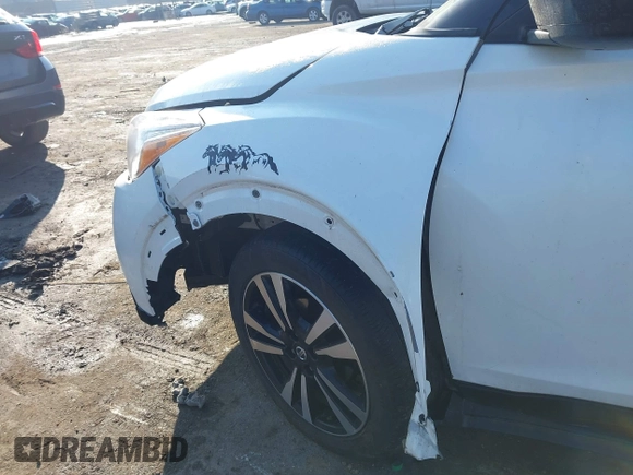 2019 Nissan Kicks S with VIN 3N1CP5CU5KL550663, listed as a IAAI auction lot 41659260 with 89,672 mi miles and . Bid and sale history available at carsss.com. Image 19.