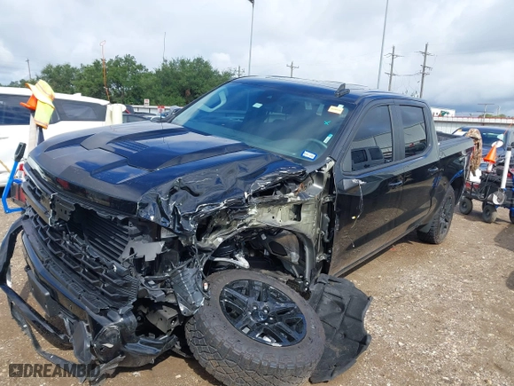 2024 Chevrolet Silverado 1500 LT Trail Boss with VIN 3GCUDFED0RG317306, listed as a IAAI auction lot 40318340 with 7,022 mi miles. Bid and sale history available at carsss.com. Image 17.