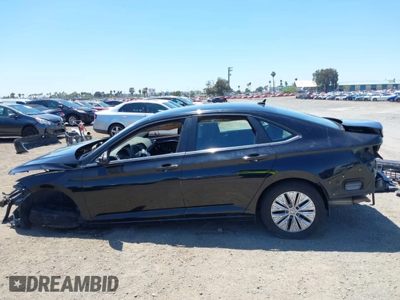 2020 Volkswagen Jetta S with VIN 3VWCB7BU9LM030077, listed as a IAAI auction lot 42313433 with Not provided miles and . Bid and sale history available at DreamBid. Image 14.
