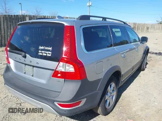 2011 Volvo XC70 3.2L with VIN YV4952BZXB1114680, listed as a IAAI auction lot 41883725 with 88,328 mi miles and . Bid and sale history available at DreamBid. Image 4.